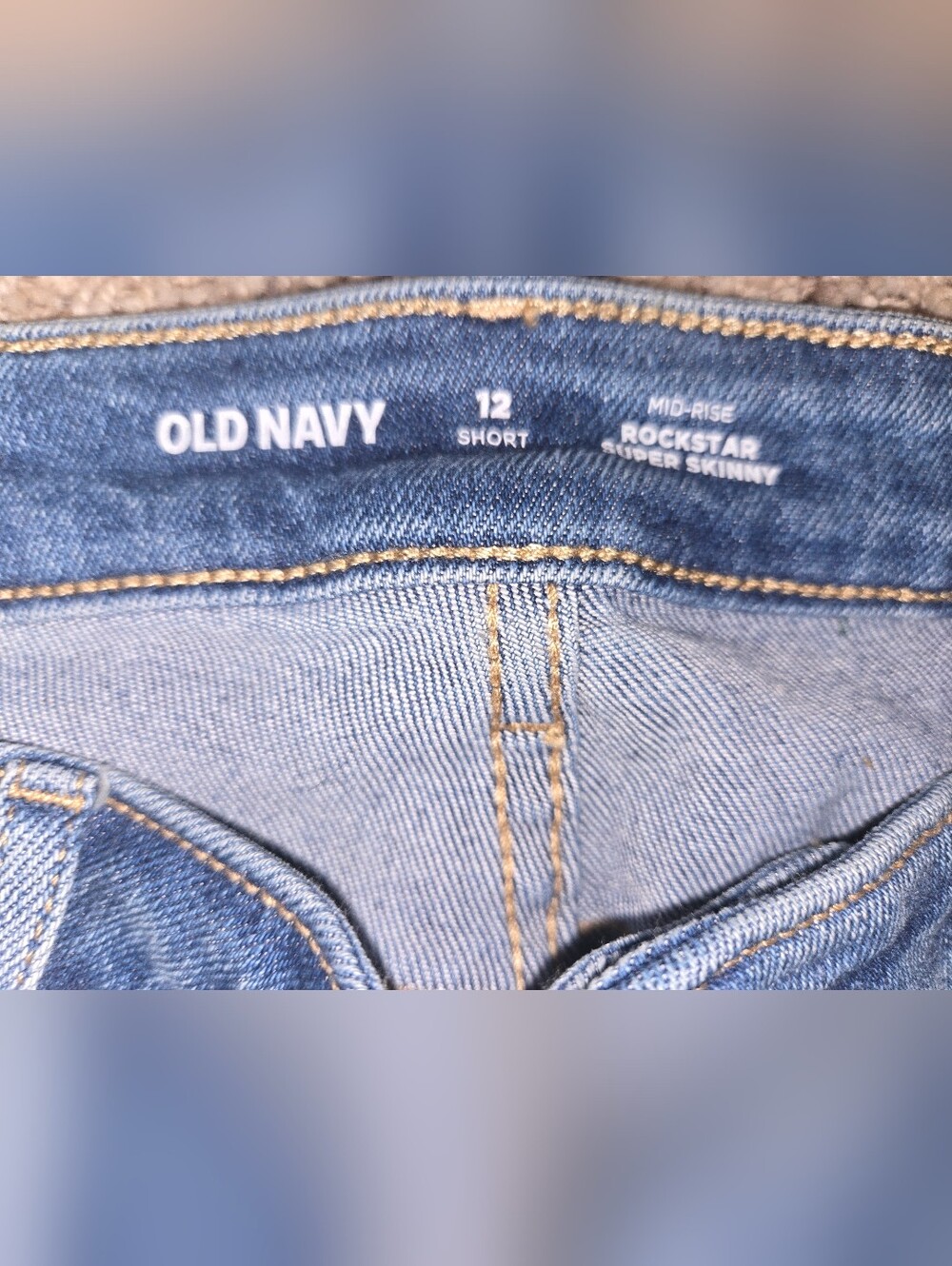 NWT Old Navy Mid Rise Rockstar Super Skinny Jeans - Picture 3 of 7